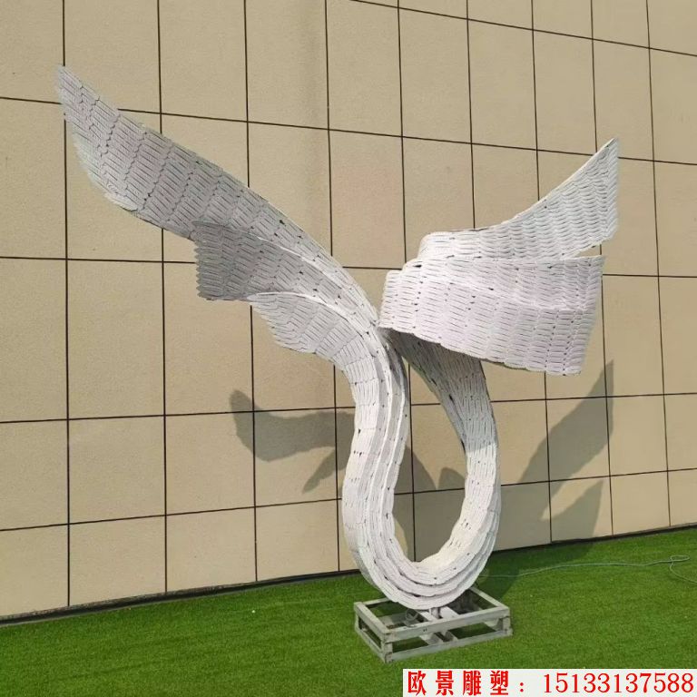 不锈钢翅膀雕塑5